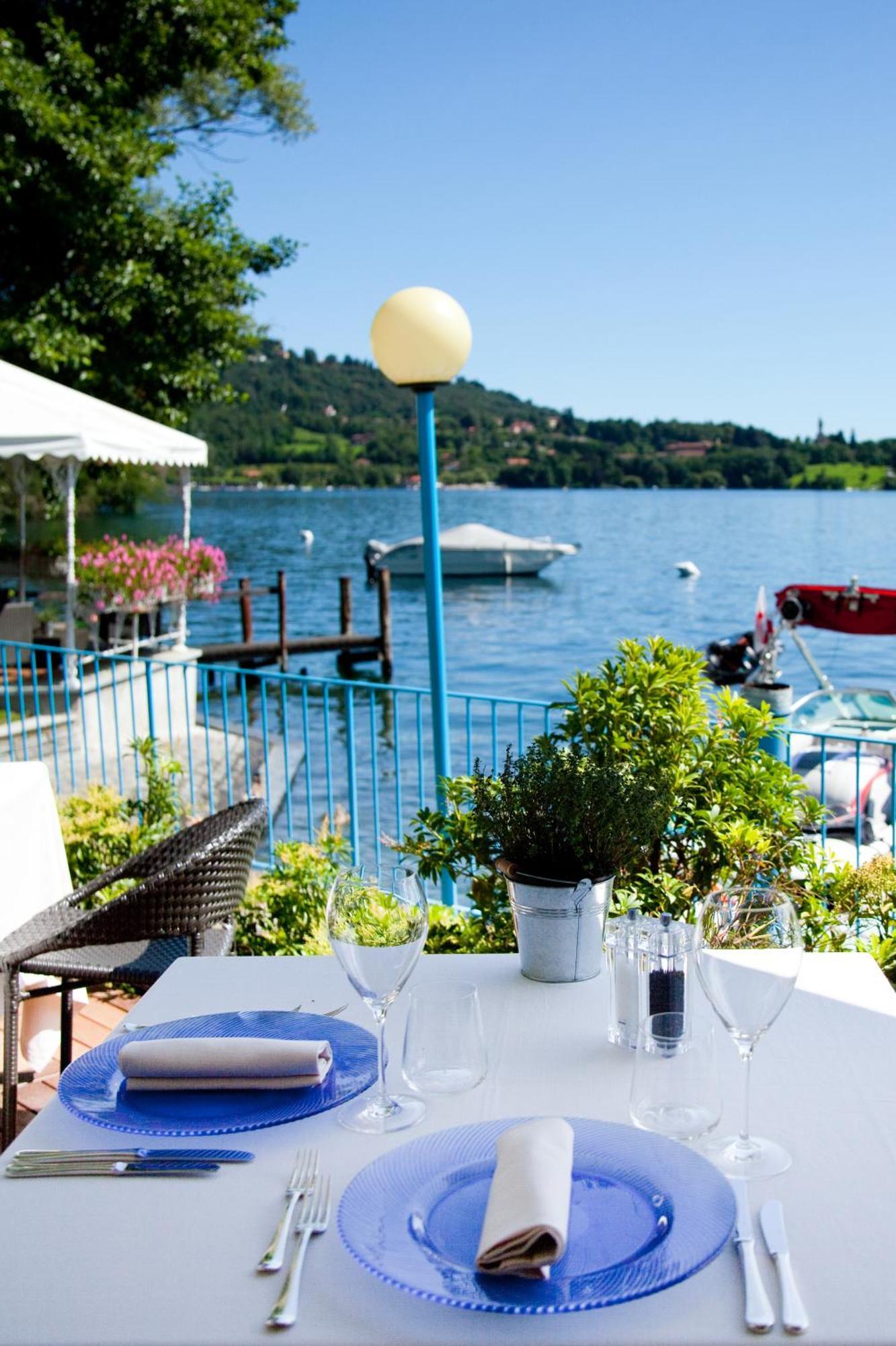 Hotel L'Approdo Pettenasco Luaran gambar