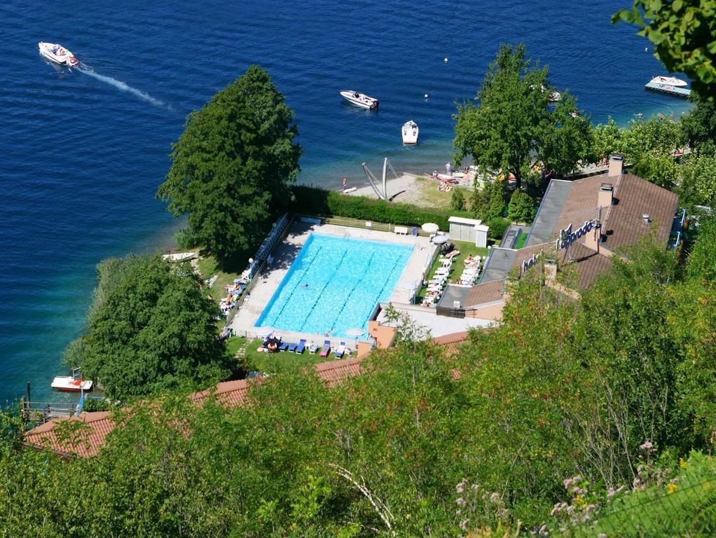 Hotel L'Approdo Pettenasco Luaran gambar